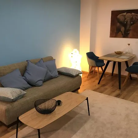 Attraktive Ferienwohnung Am Rande Von Leipzig An Der A14 Taucha Exterior photo