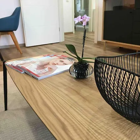 Attraktive Ferienwohnung Am Rande Von Leipzig An Der A14 Taucha Exterior photo